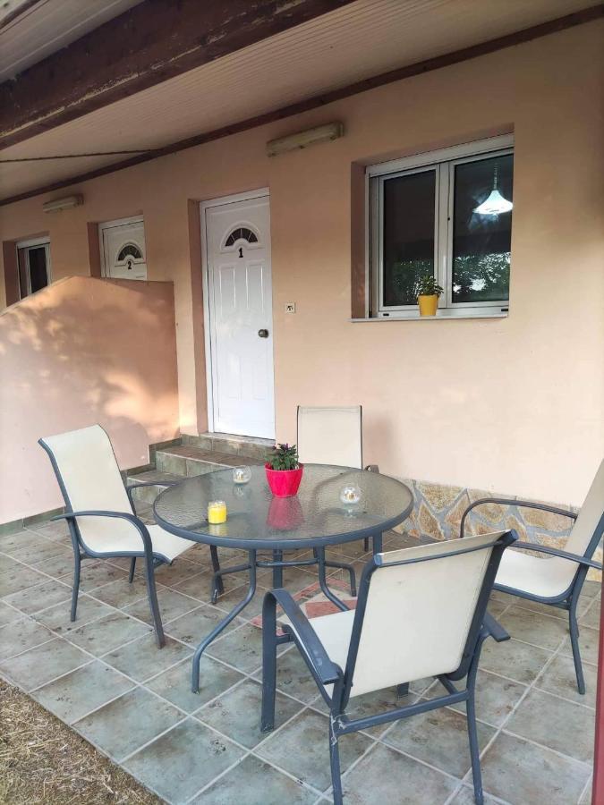 Romvi Village Amaliada Kültér fotó